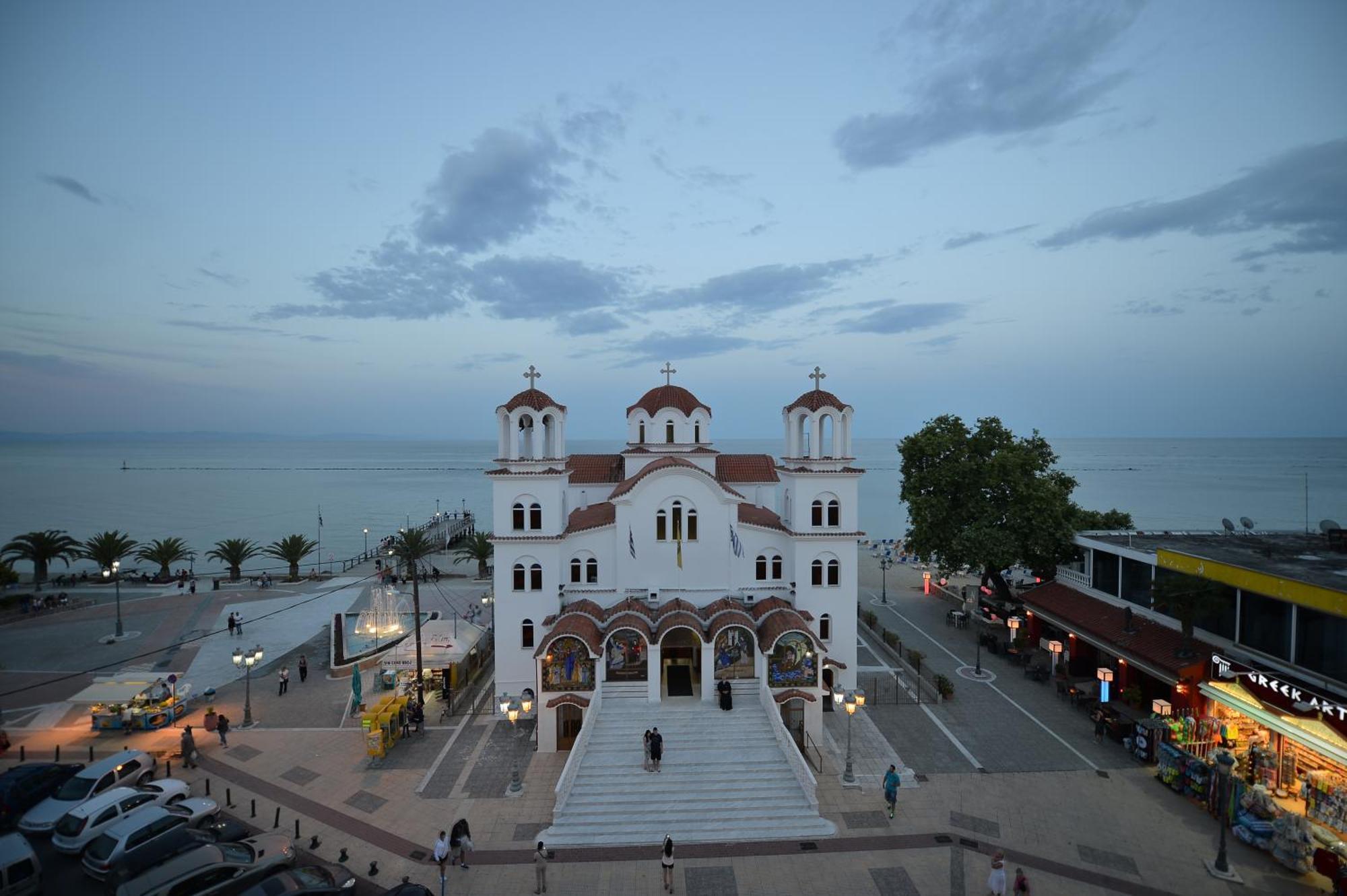 Central Hotel Paralía Dış mekan fotoğraf