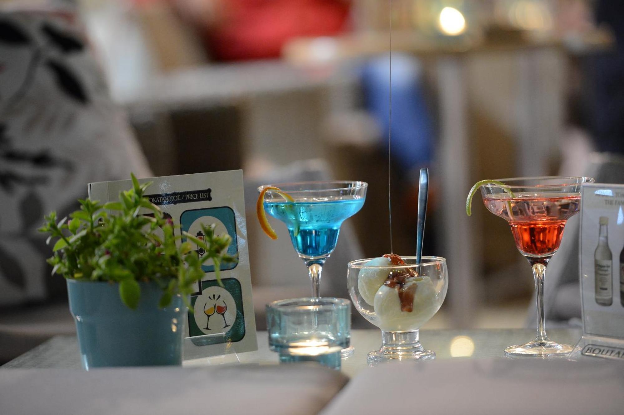 Central Hotel Paralía Dış mekan fotoğraf