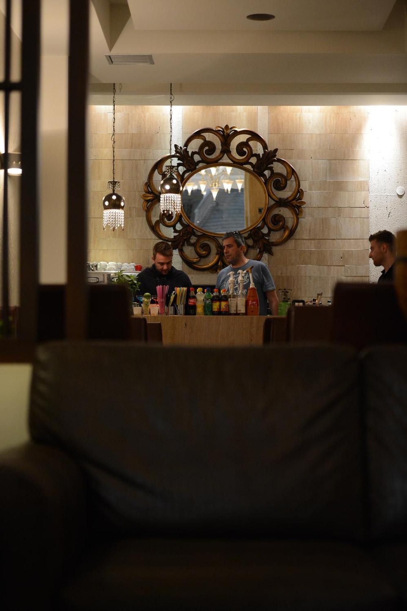 Central Hotel Paralía Dış mekan fotoğraf